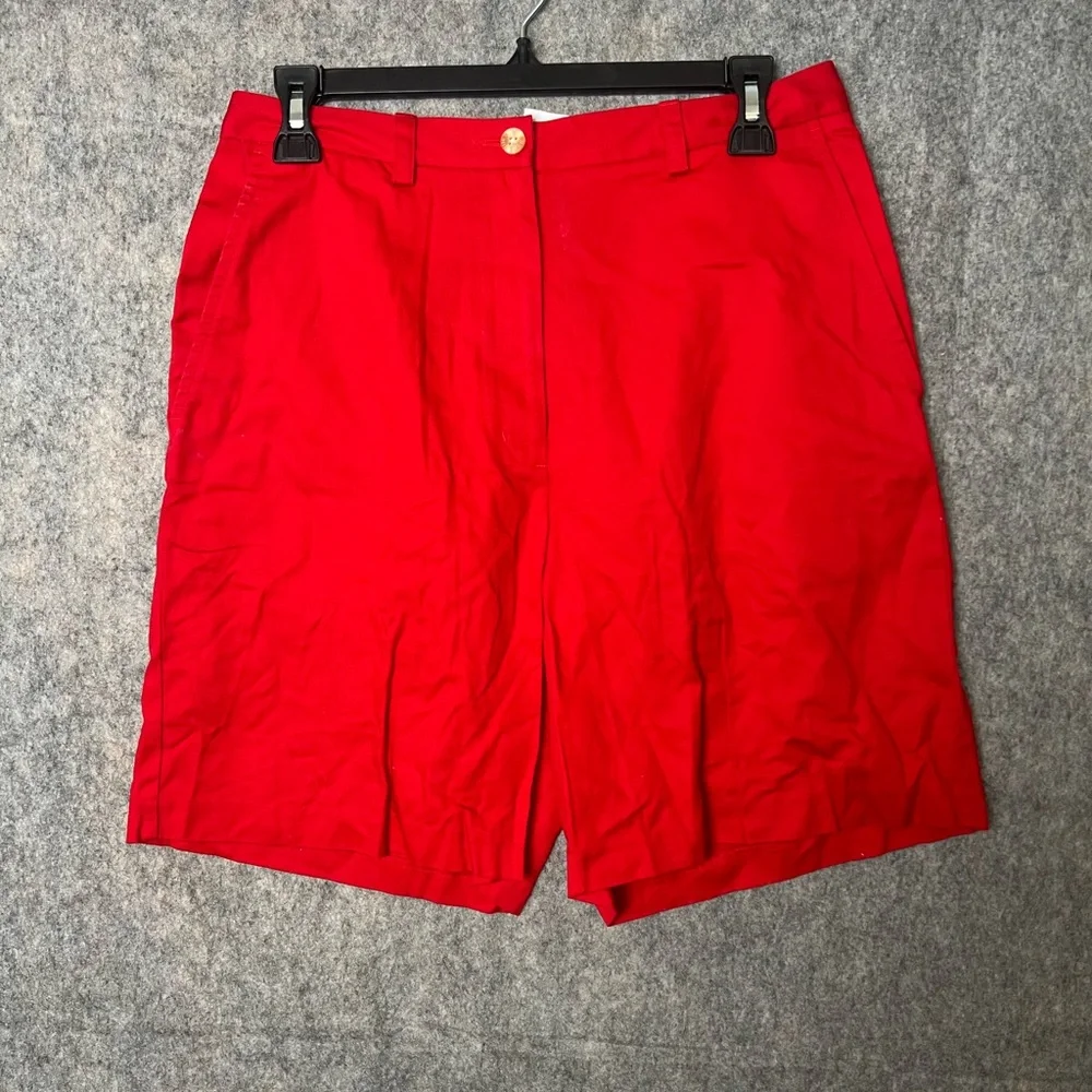 Tommy Hilfiger Golf Woman Size 6 Red flatfront long bermuda shorts